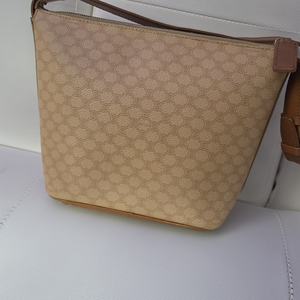 Celine Light Beige and Tan Shoulder Bag - Picture 2 of 5